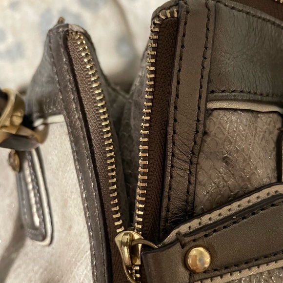 Coach suede snake skin purse - Picture 5 of 7